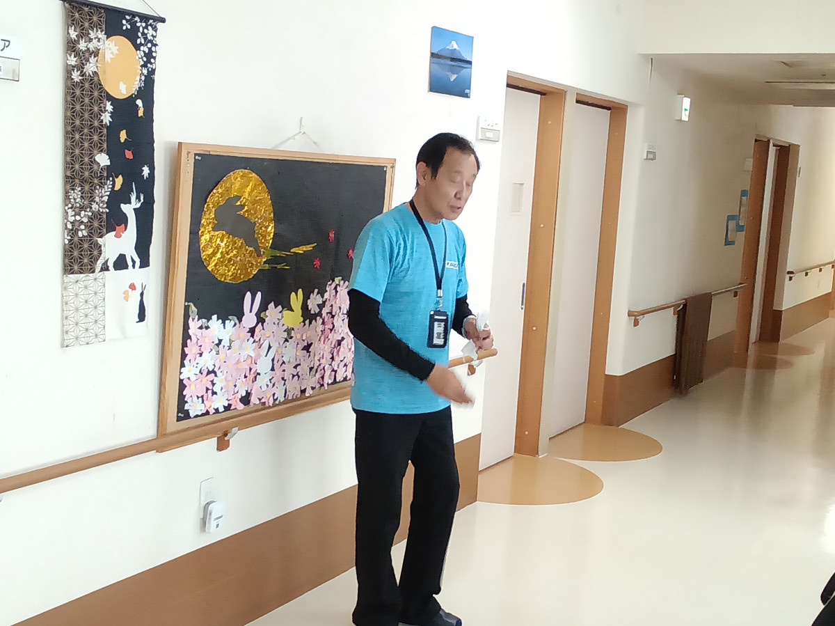 体操の先生による運動(^^)/｜スタッフブログ｜ALSOK介護株式会社