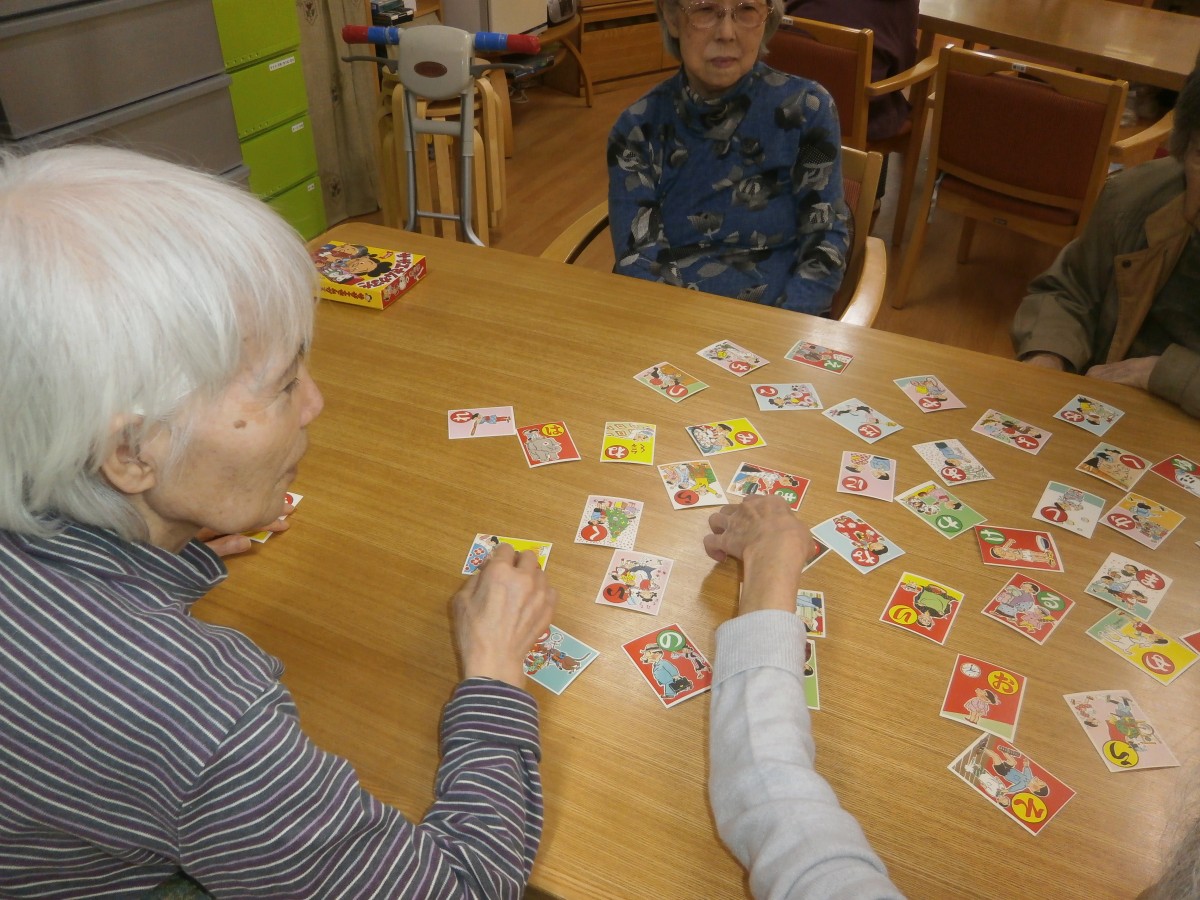 カルタ取り大会 スタッフブログ ａｌｓｏｋ介護株式会社