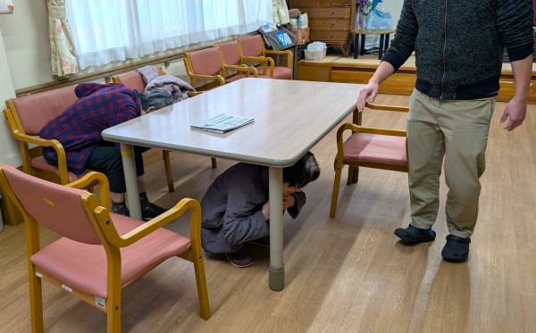 避難訓練(´っ・ω・)っ｜スタッフブログ｜ALSOK介護株式会社