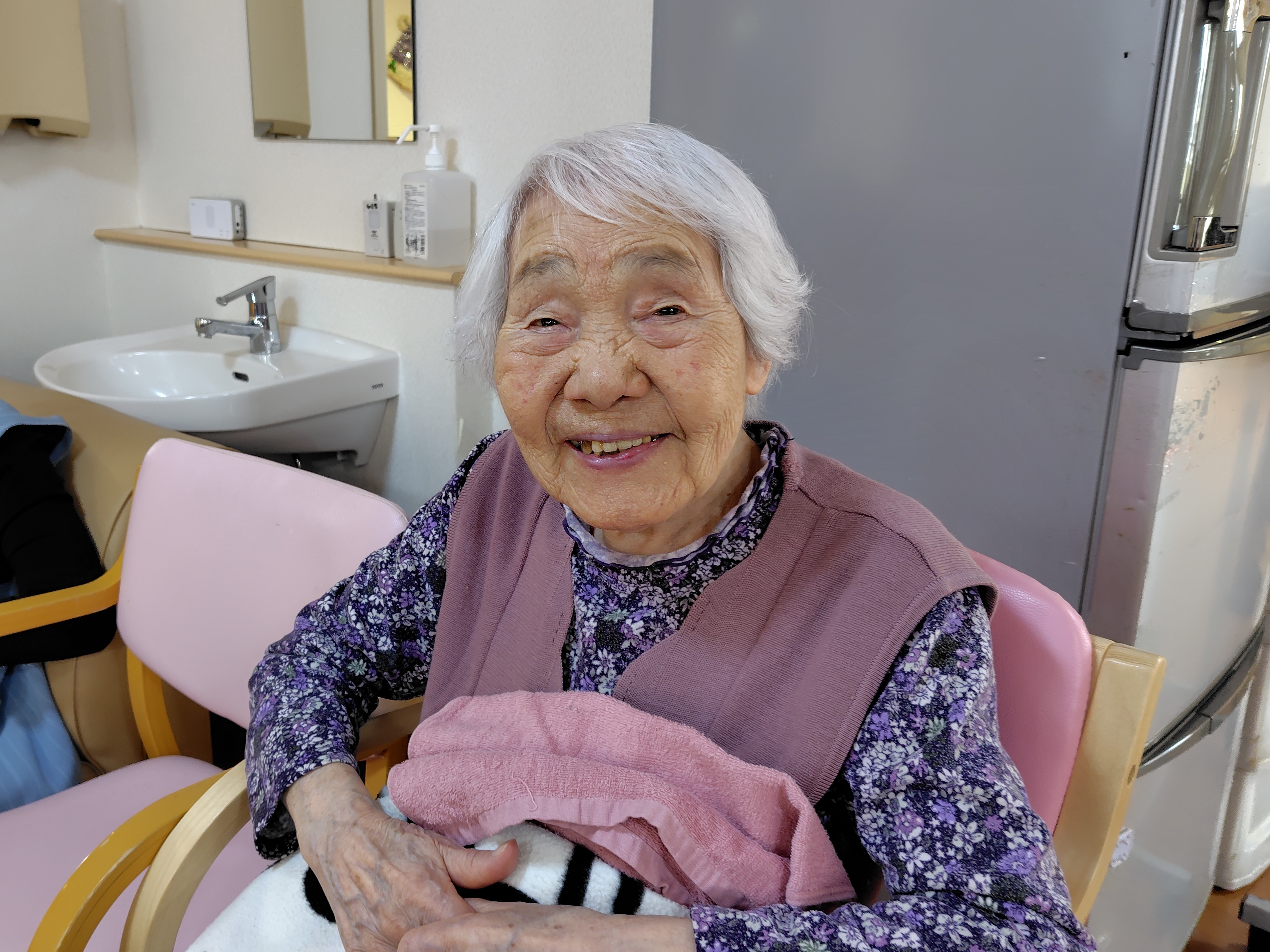 すこや家西尾久 もうすぐ106歳様のシニアセラピー｜スタッフブログ