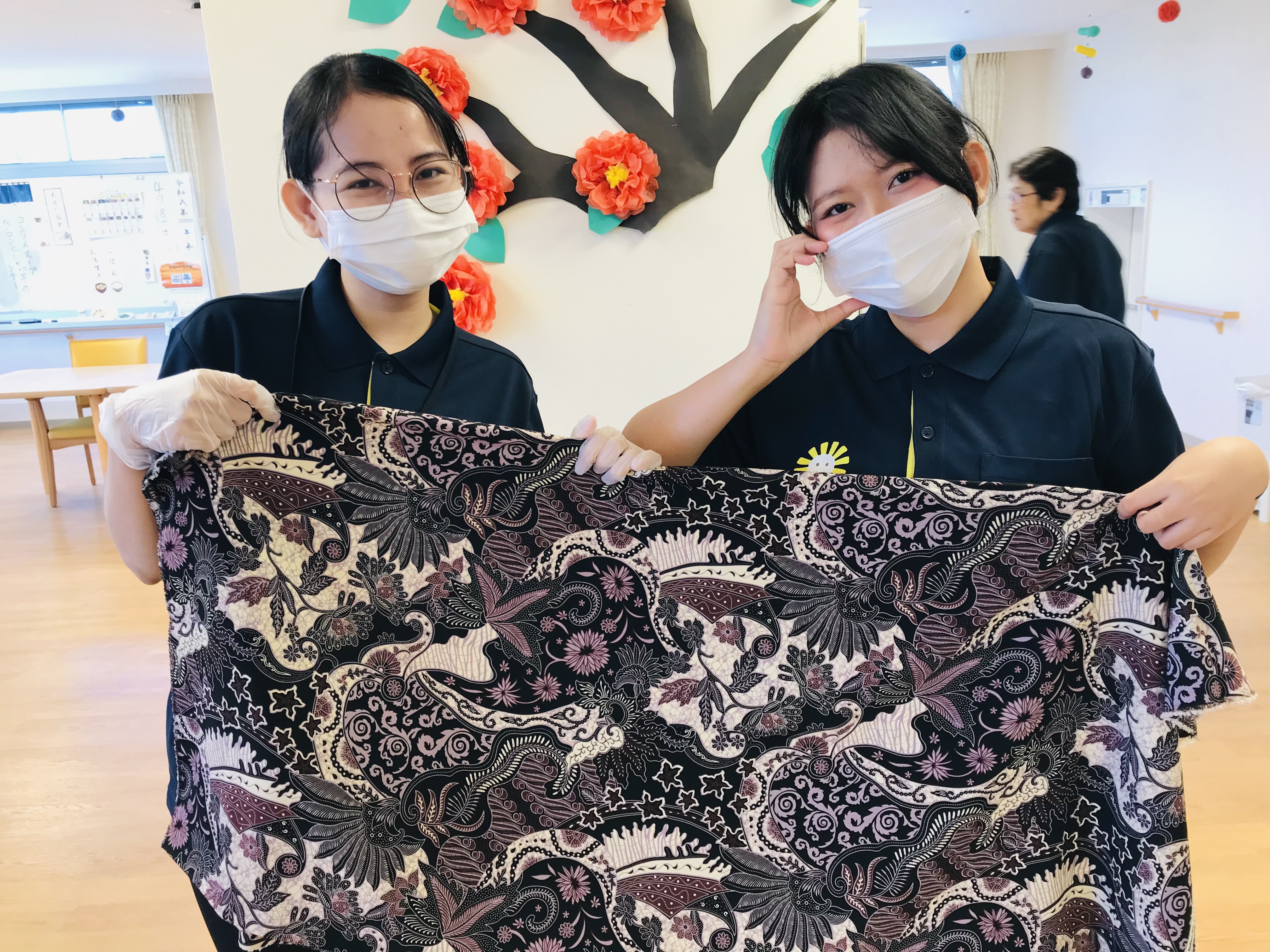 スタッフ紹介（1階）｜スタッフブログ｜ALSOK介護株式会社